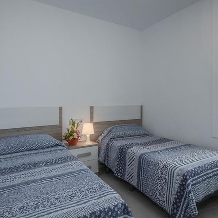 Inmosantos Oasis F5 Apartment Roses Bagian luar foto