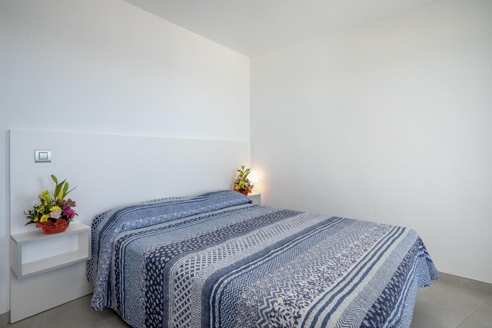 Inmosantos Oasis F5 Apartment Roses Bagian luar foto
